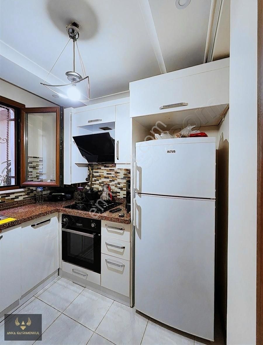 Avcılar Anka Gayrimenkul Den Bahçe Kullanımlı 2+1 Satılık Daire