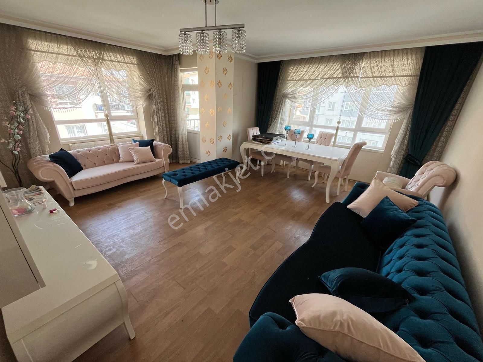 (1014) Keçiören Uyanışta İtri Caddesinde Üst Katta Asansörlü Bağımsız 3+1 Boş Daire