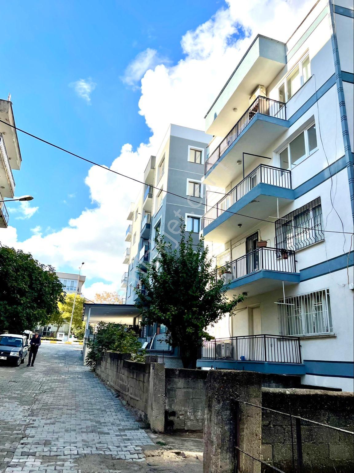 Söke Atatürk Mahallesinde 3+1