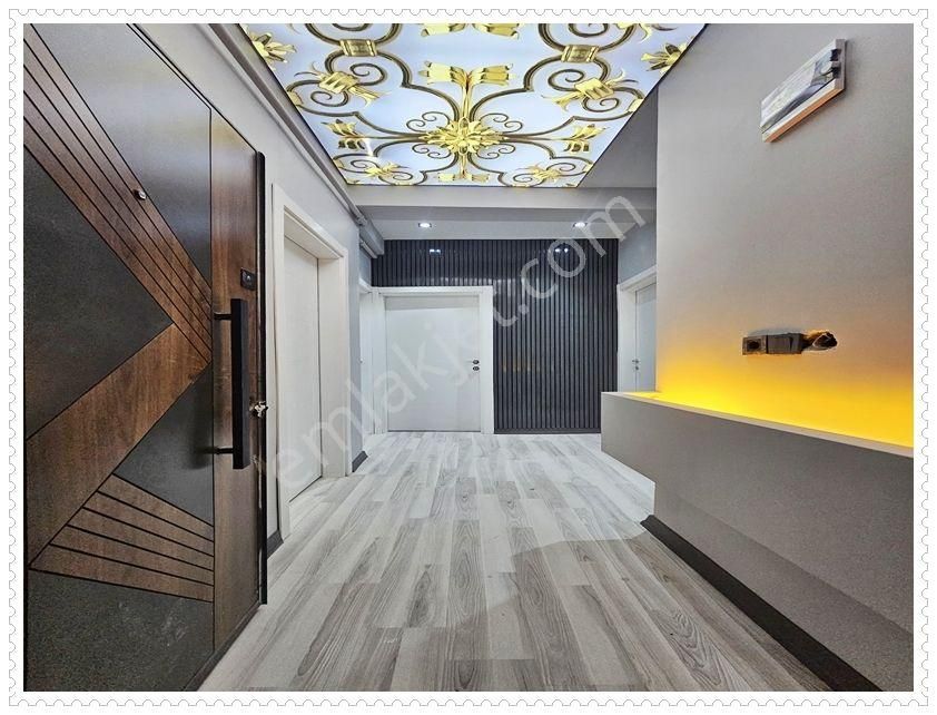 Esenyurt Muhacir Mahallesinde Satılık 2+1 Bahçe Katı Daire!