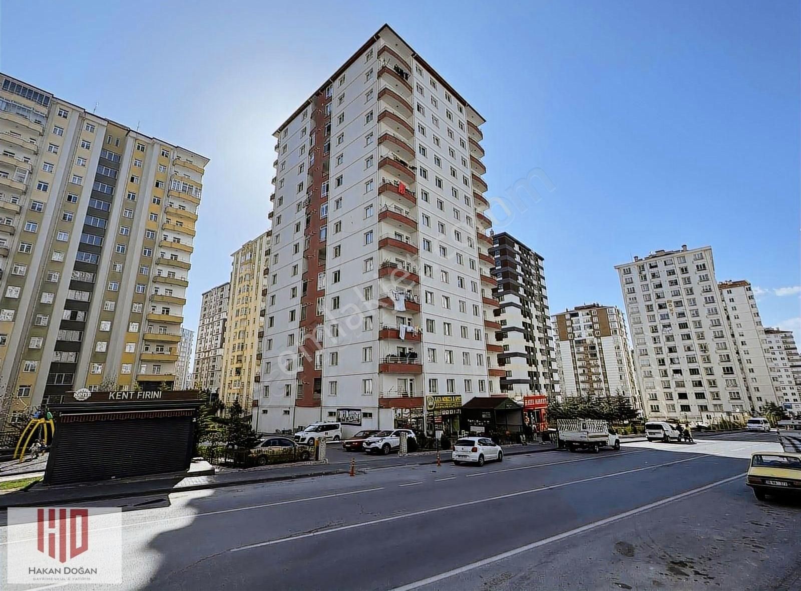 Papatya Caddesinde Güney Cephe Satılık 3+1 Fırsat Dairesi