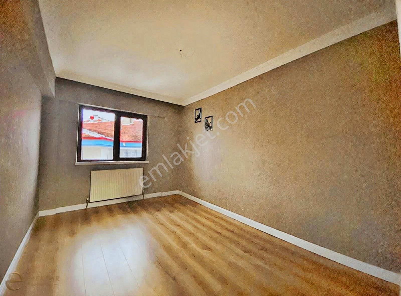 Natayolu Cadde Dibi 3+1 Yapılı Satılık Daire