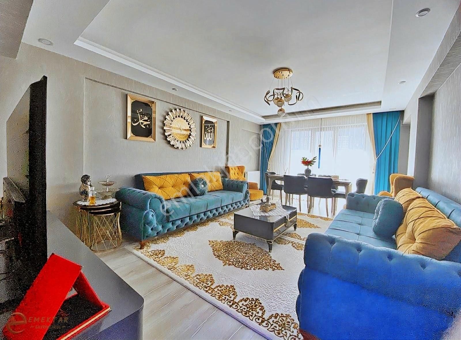 Mutlu'da Cadde Ve Okul Yakını Acil Satılık Full Yapılı 3+1 Daire