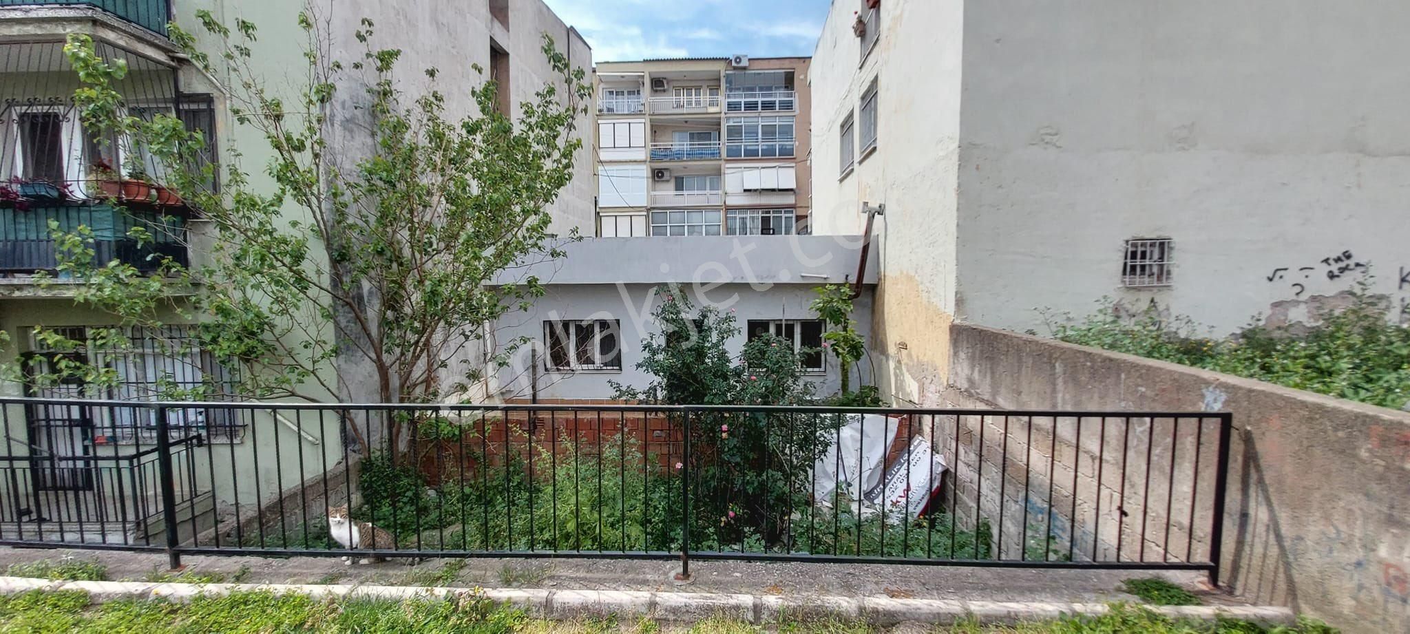 İlan Üçkuyular Demokrasi Üni. Yakını, Bahçeli 2+1 Müstakil Kiralık Müstakil Ev