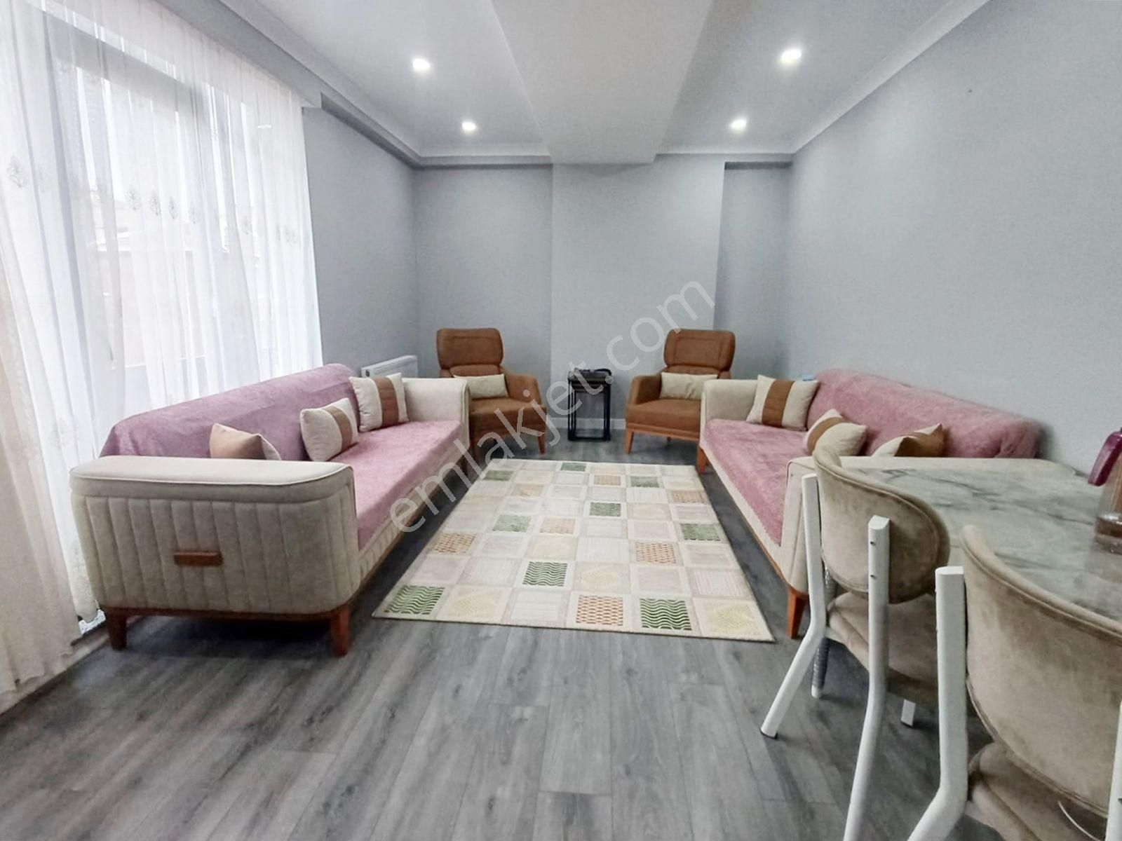 Mertcan Dan Gümüşpınar Mah Eşyalı 2+1 İskanlı Lüks Daire