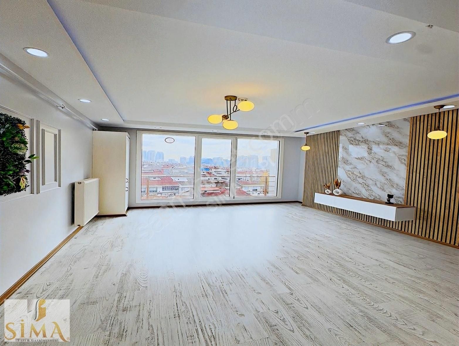 Metrobüse Yakın Ultra Lux Site İçi Full Dekorlu Satılık Daire