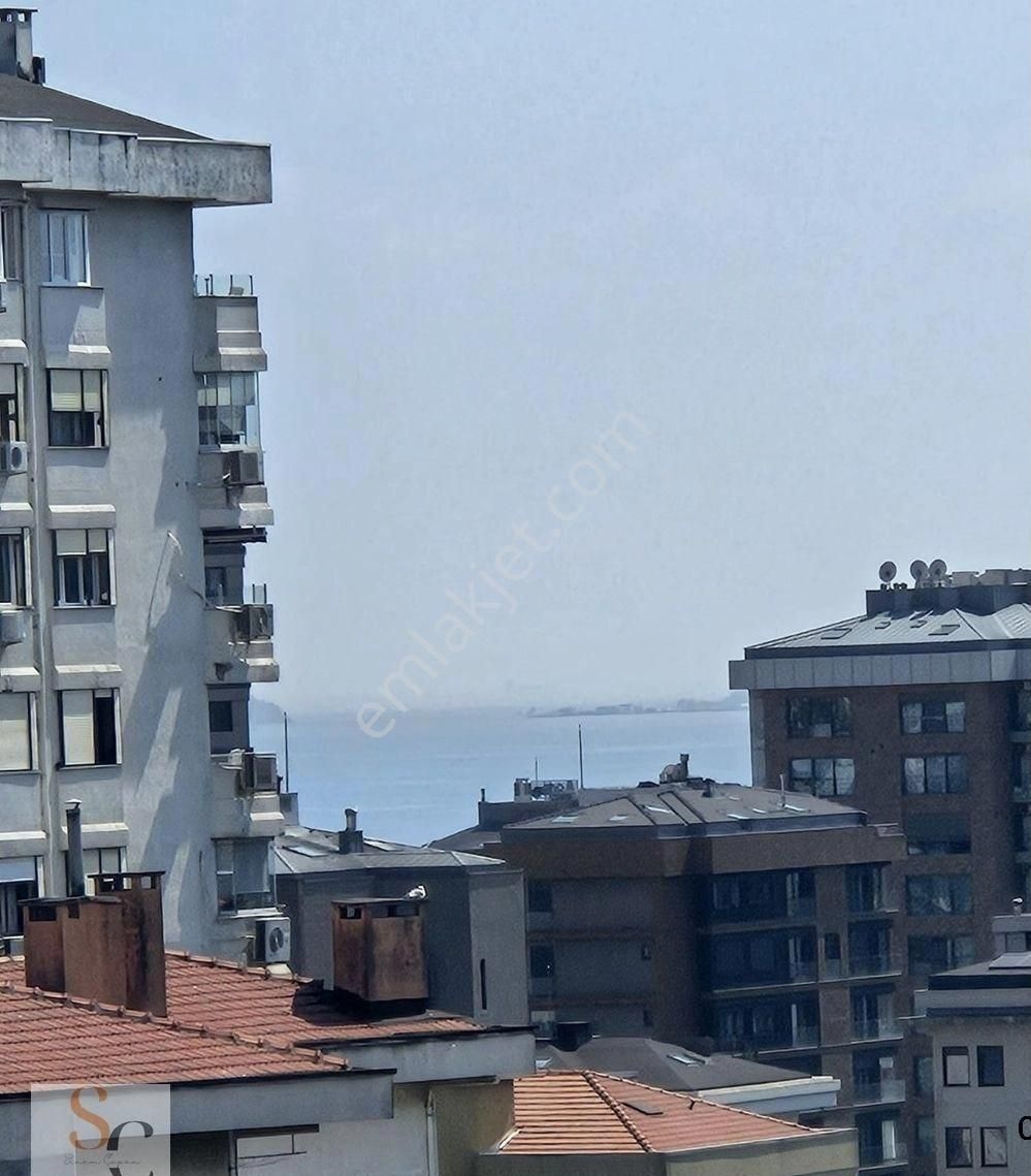 Suadiye De Sıfır Balkonlu Ebeveynli Caddeye 2 Adım Mesafede 3+1