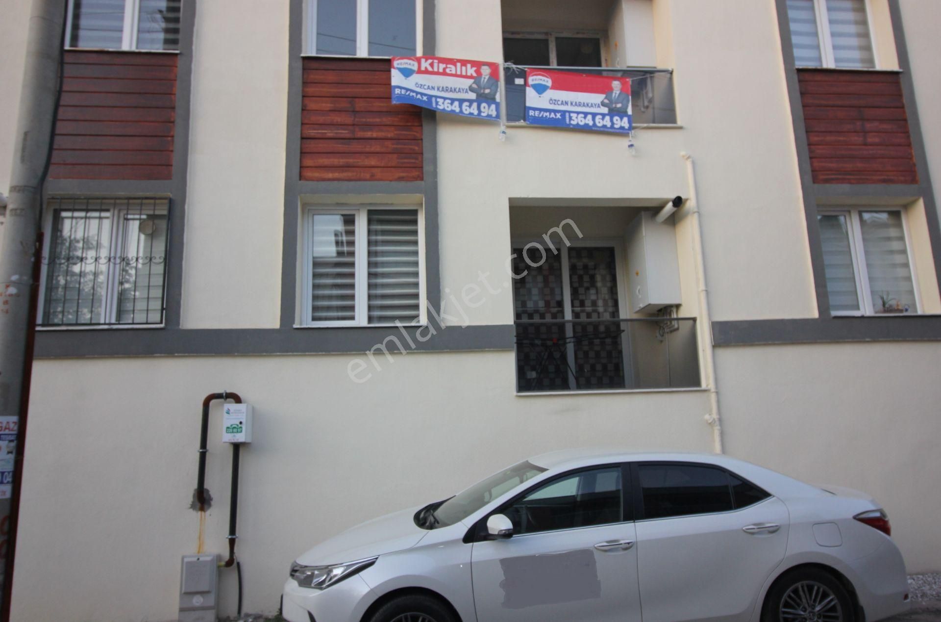 Tınaztepe Kampüse Yakın D.gazlı Balkonlu1+1 Eşyalı Kiralık Daire
