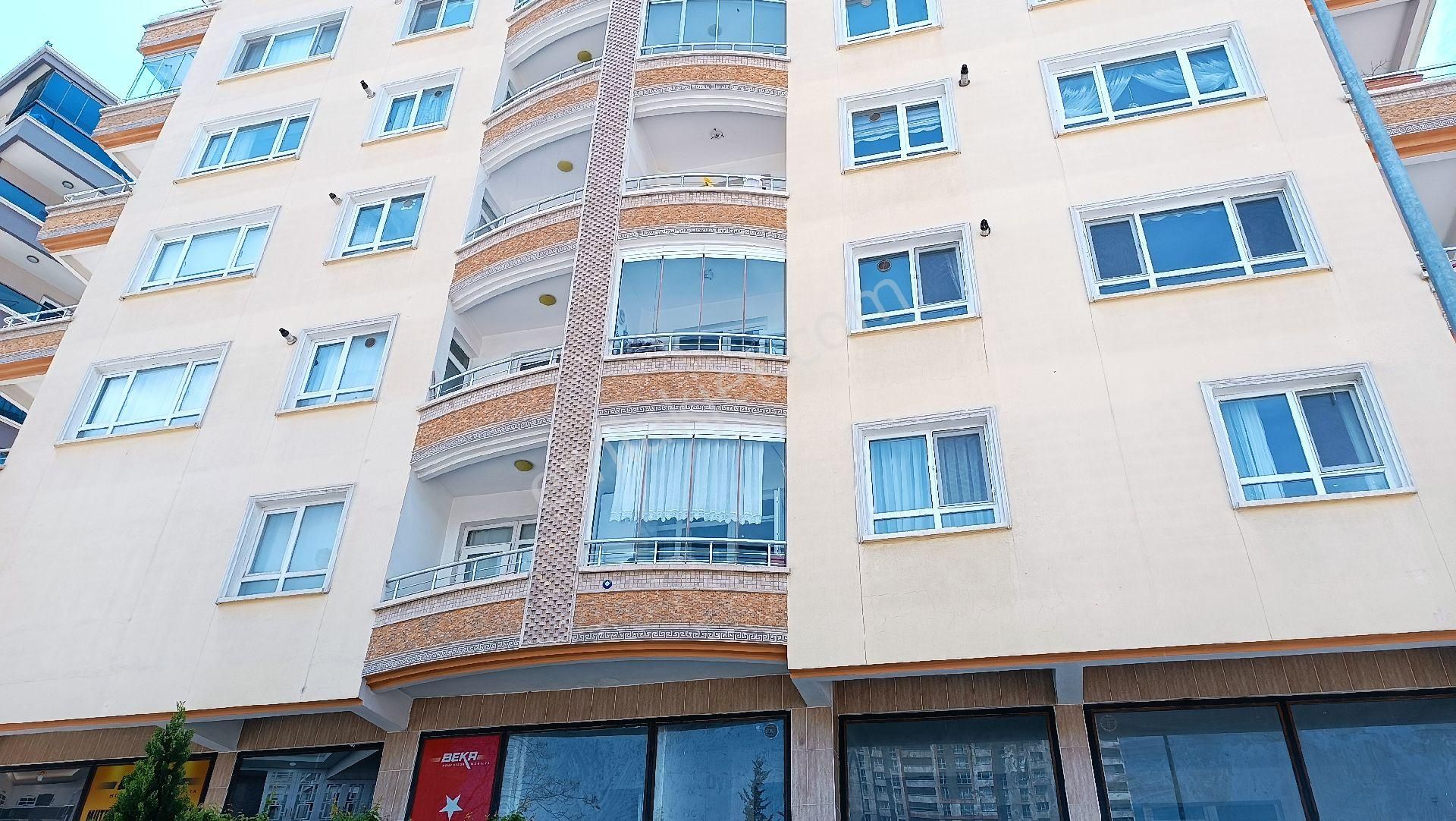 Zafertepe İncesu Caddesi Üst Kat Dubleks 4+1 Teraslı Manzaralı Kiralık Dublex Daire