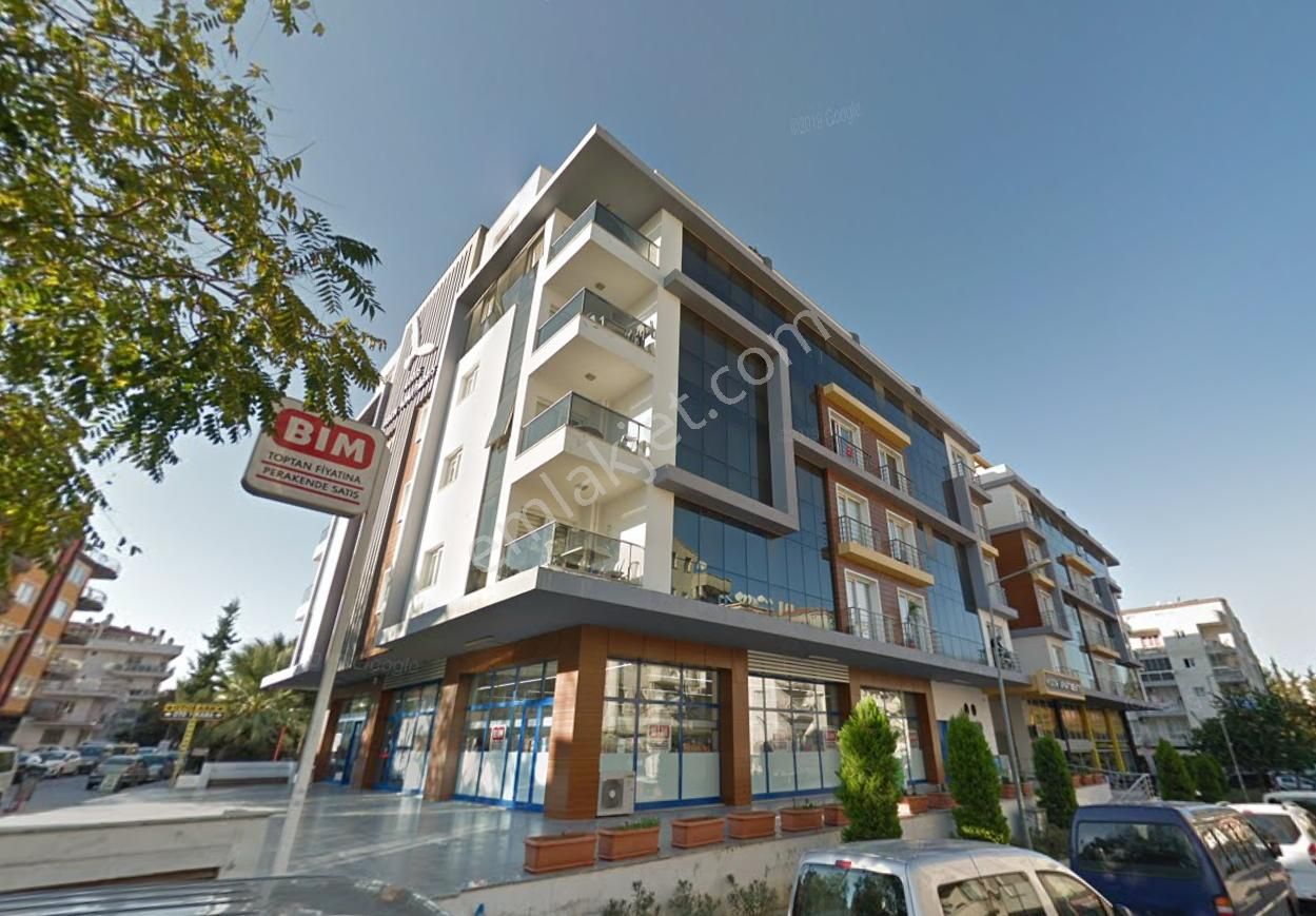 Sahibinden Kuşadası Merkez Satılık 1+1 Daire Eşyalı
