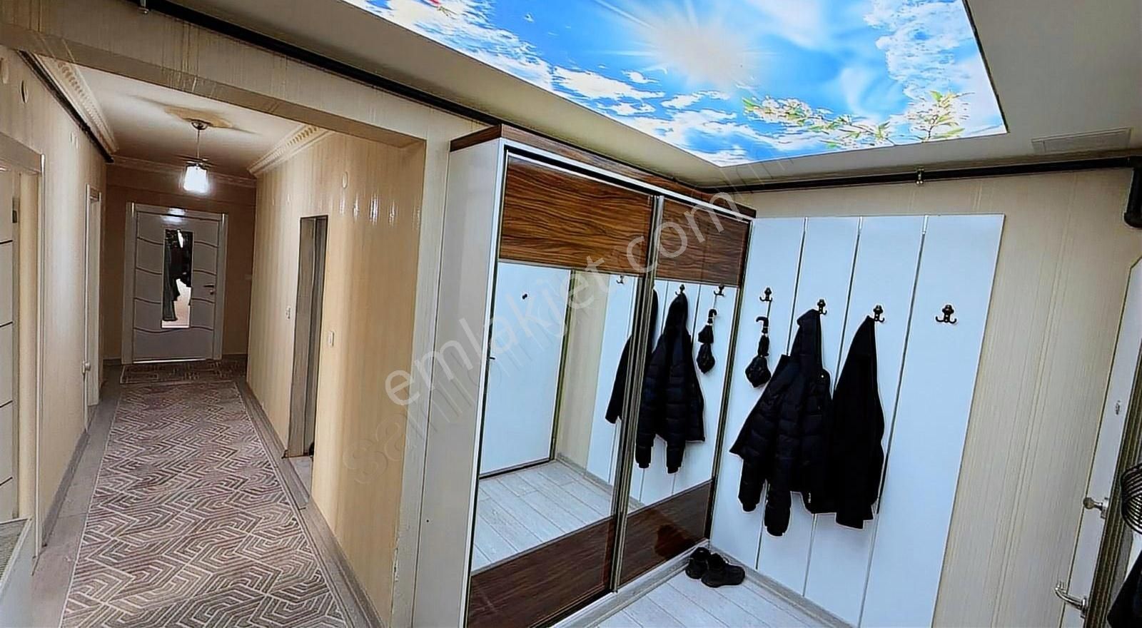 Emniyet Ten Ful Yapılı Daire Kaçmaz 3+1 Ebeveynli