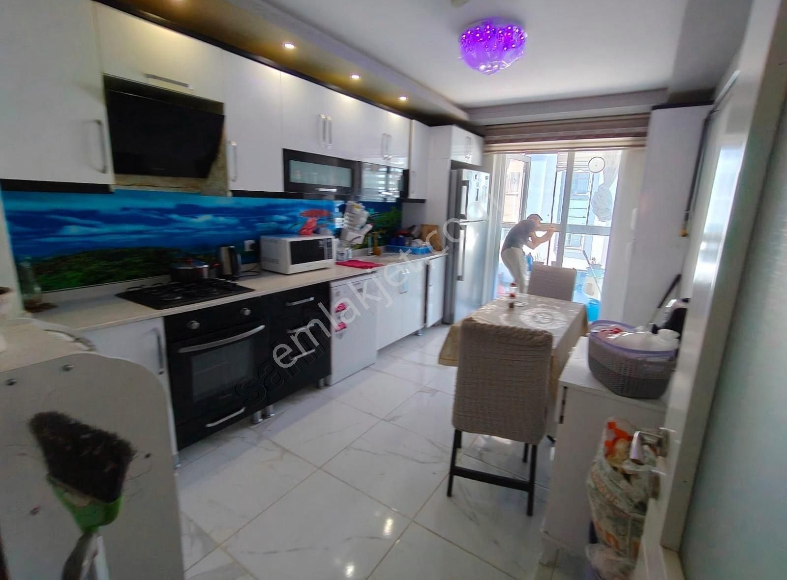 Emniyet Ankara Gayrimenkulden Cadde Yanı 4+1 Ara Kat