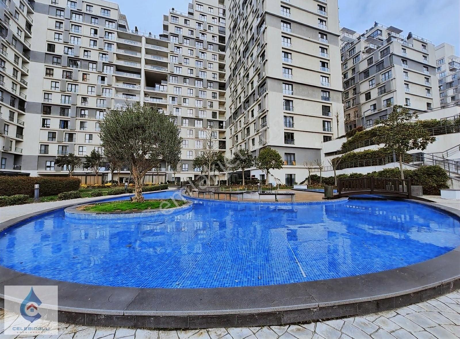 Terrace Sitesinde 1+1 Stüdyo Özel Tasarım Ful Eşyalı Satılık