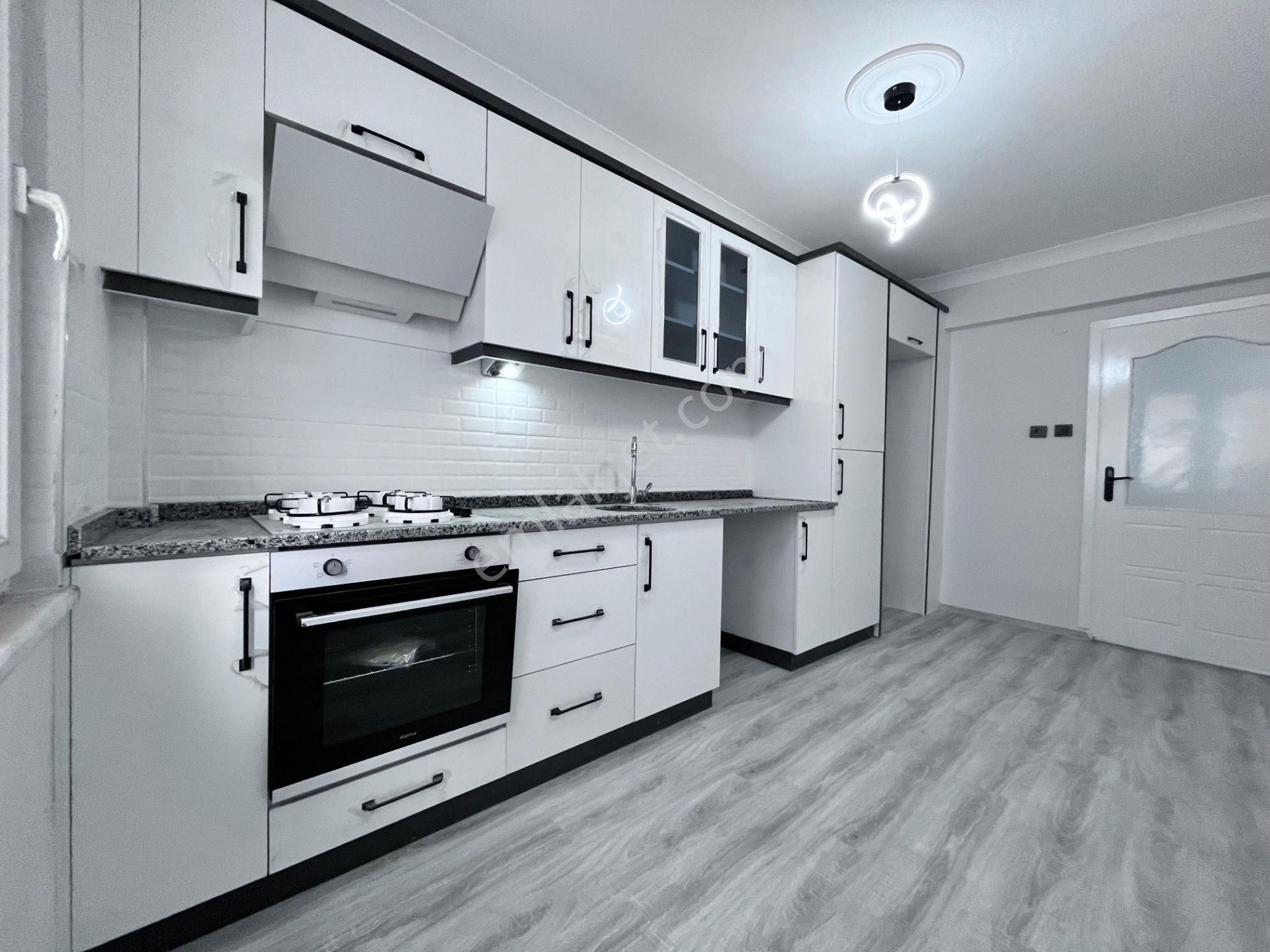 🟡🟣parstan İkizçayda Geniş Uygun Fiyatlı Satılık 2+1 Daire