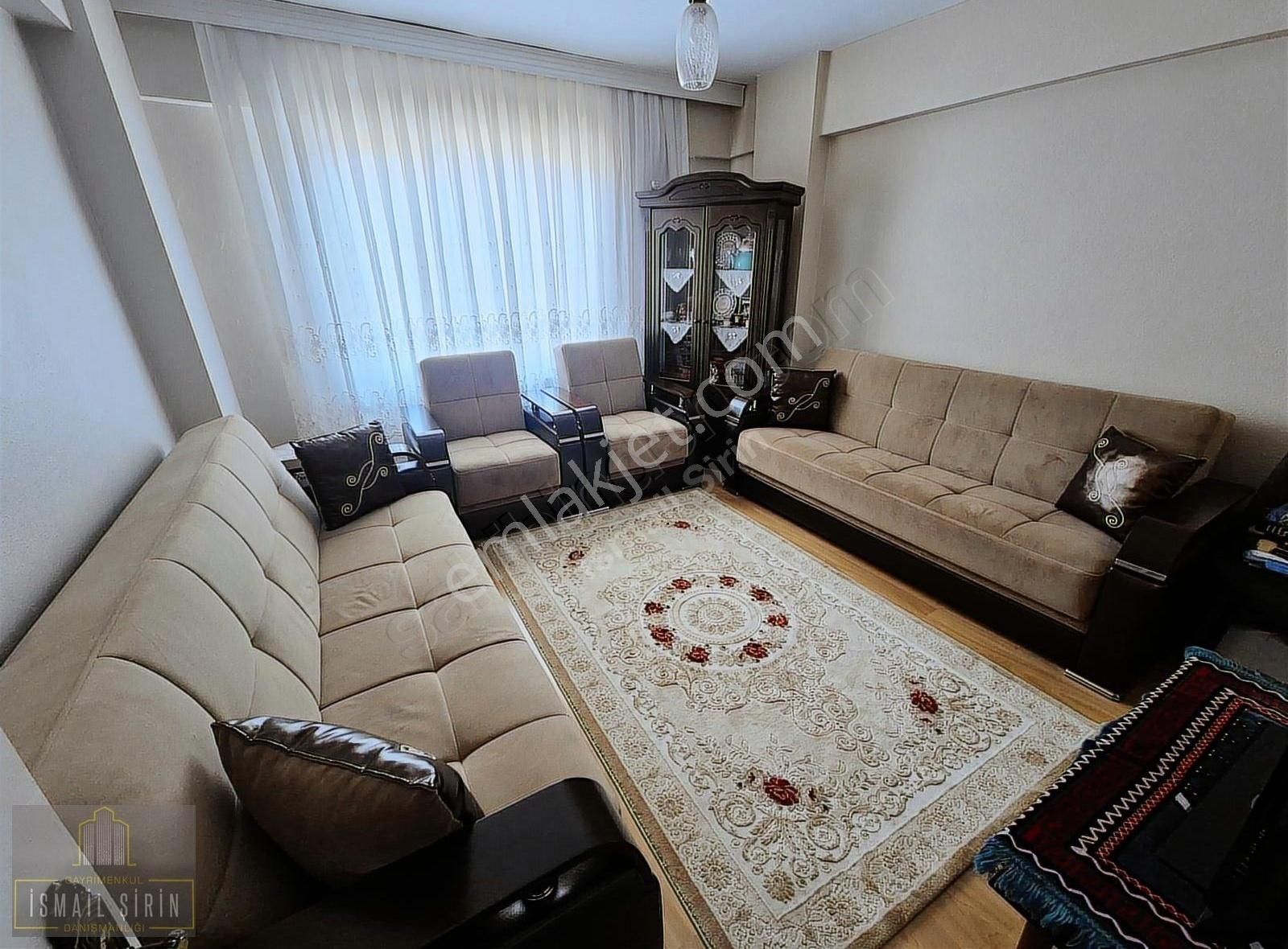 İsmail Şirinden Merkezde Masrafsız Bakımlı 3+1 Daire - Görsel 13