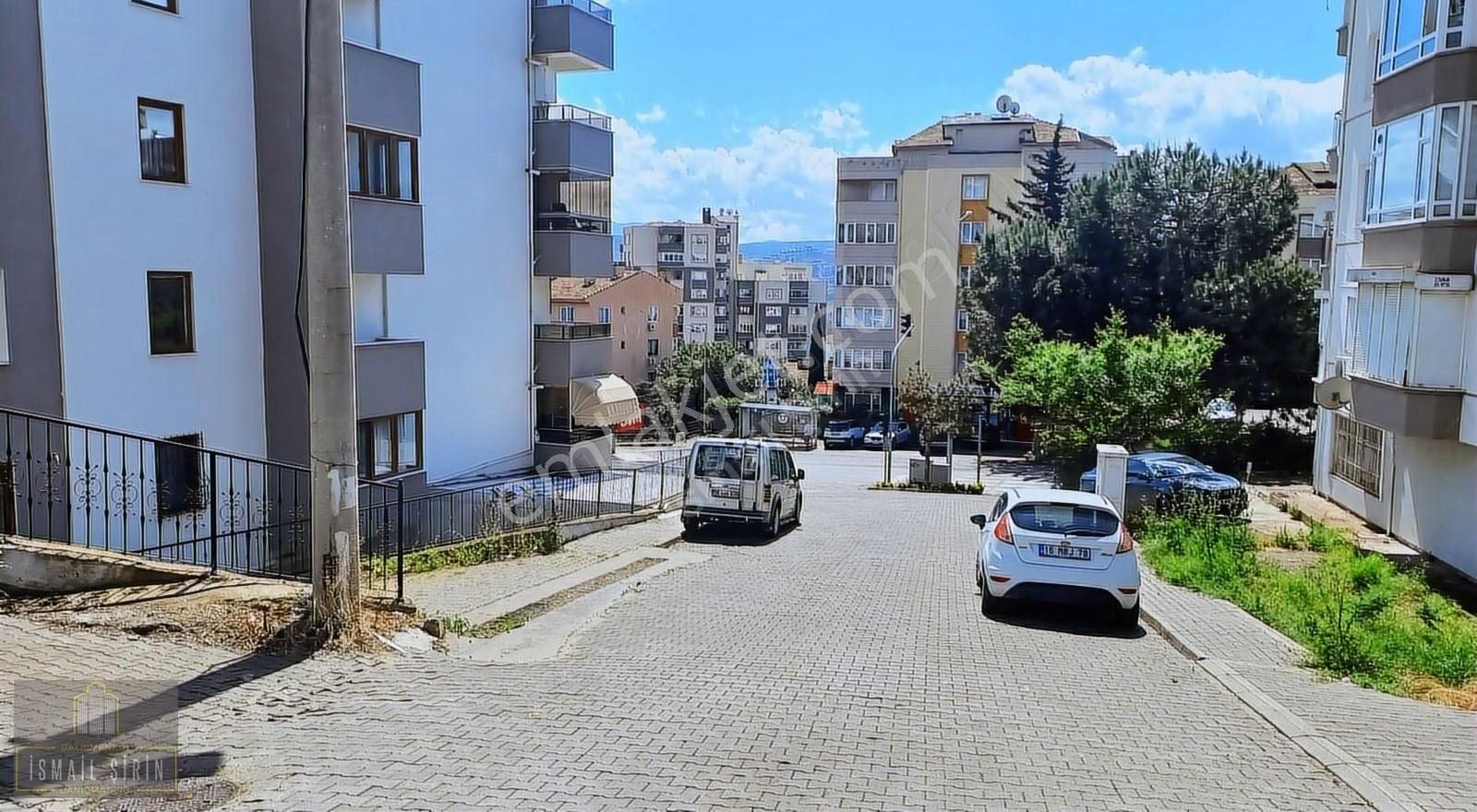 Gemlik Manastırda Site İçinde Deniz Manzaralı 3+1 Kiralık Daire - Görsel 18