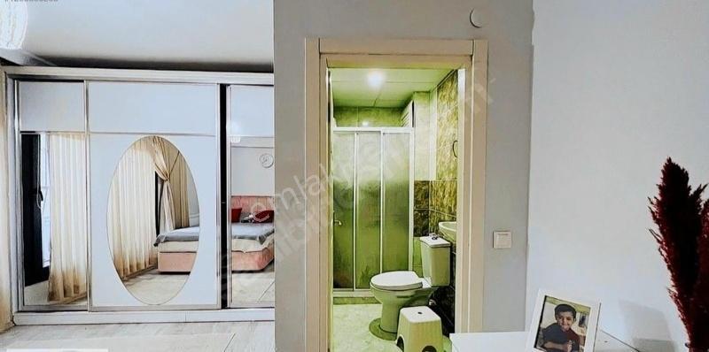 İnönü Mahallesi Ebeveyn Banyolu 2.5+1 Satılık Daire