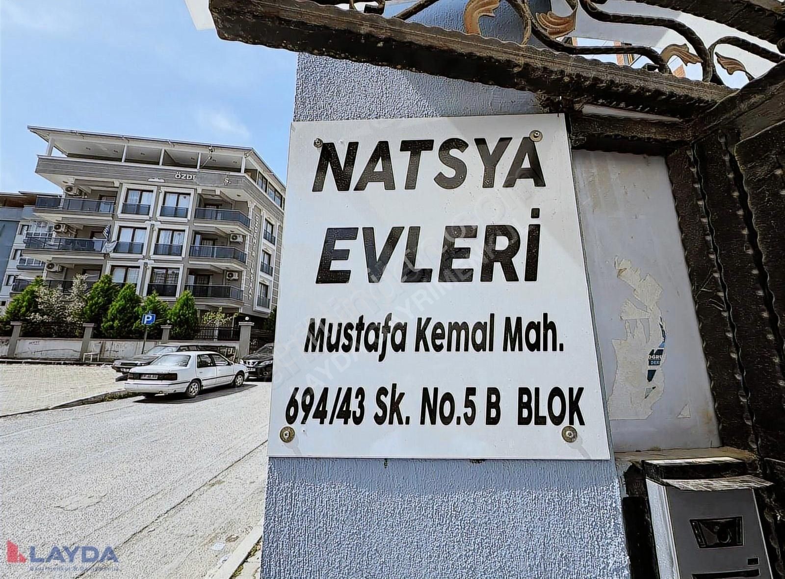 Layda'dan Site İçinde Ebeveyn Banyolu 3+1 Satılık Daire
