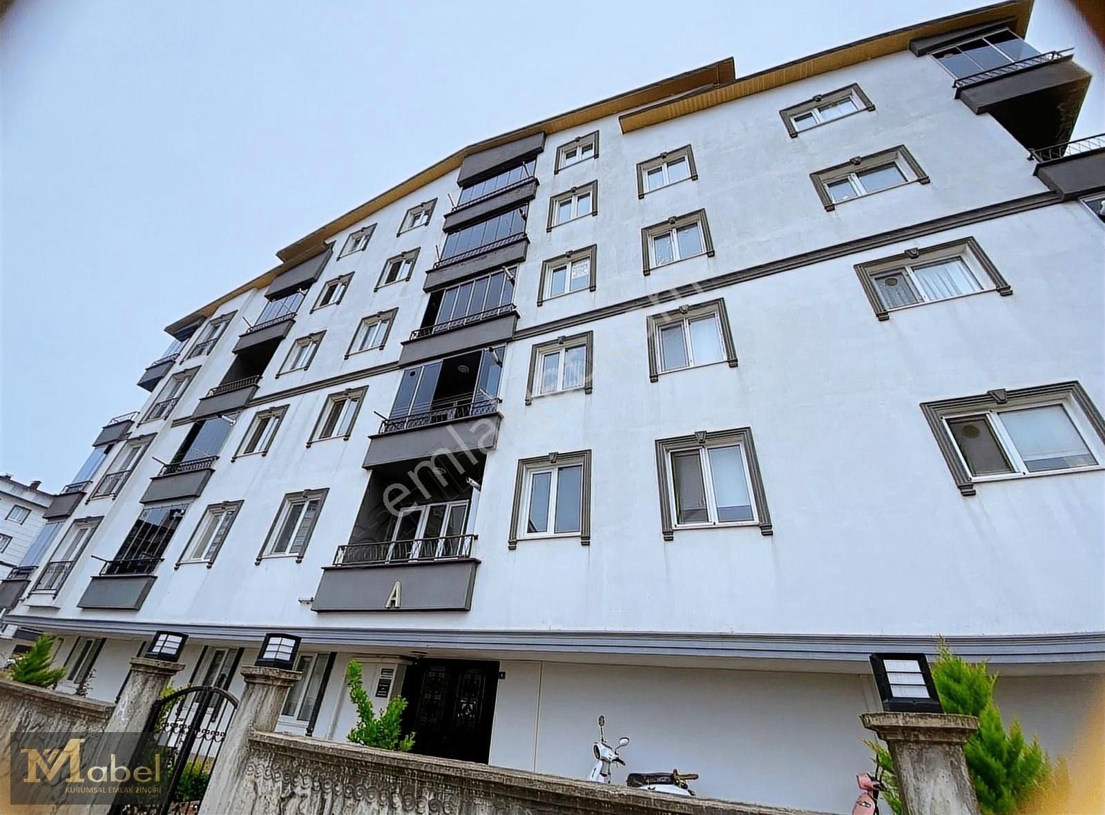 Mabel Gayrimenkul- Cumhuriyet Mh.- 4+1 Dubleks Kiralık Daire