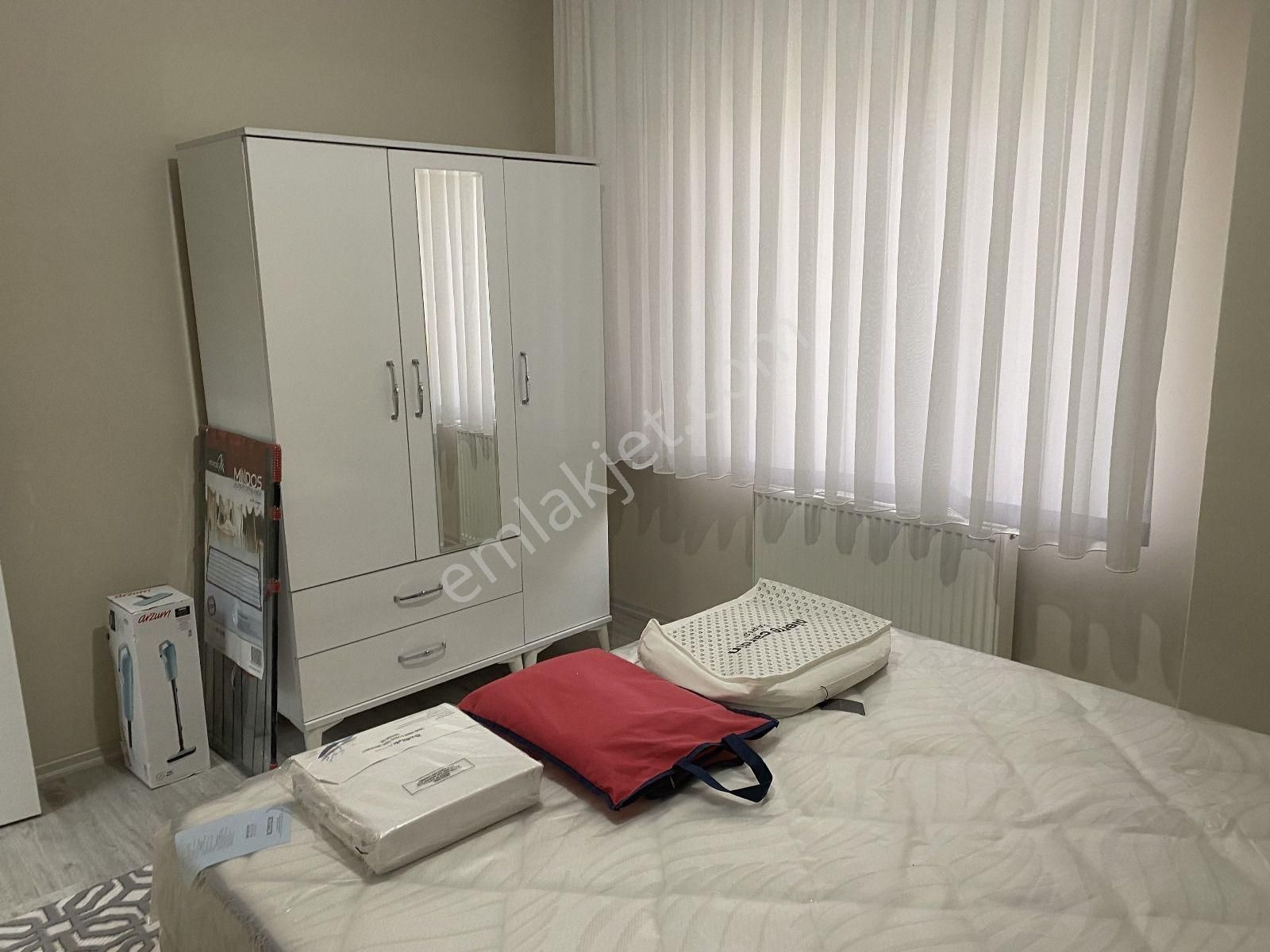 Ada Emlaktan Plevnede Sıfır. Eşyalı 1+1 Daire