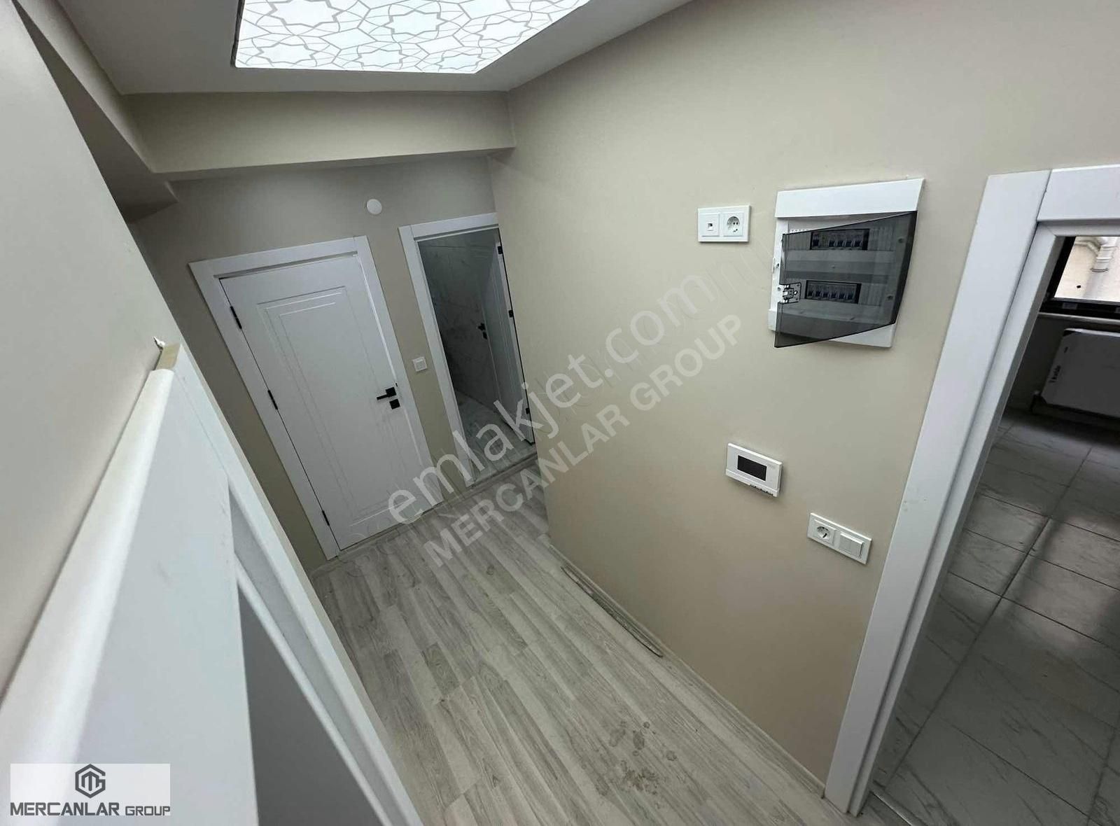 Mercanlar Group'dan Sıfır Temiz 2+1 Satılık Daire
