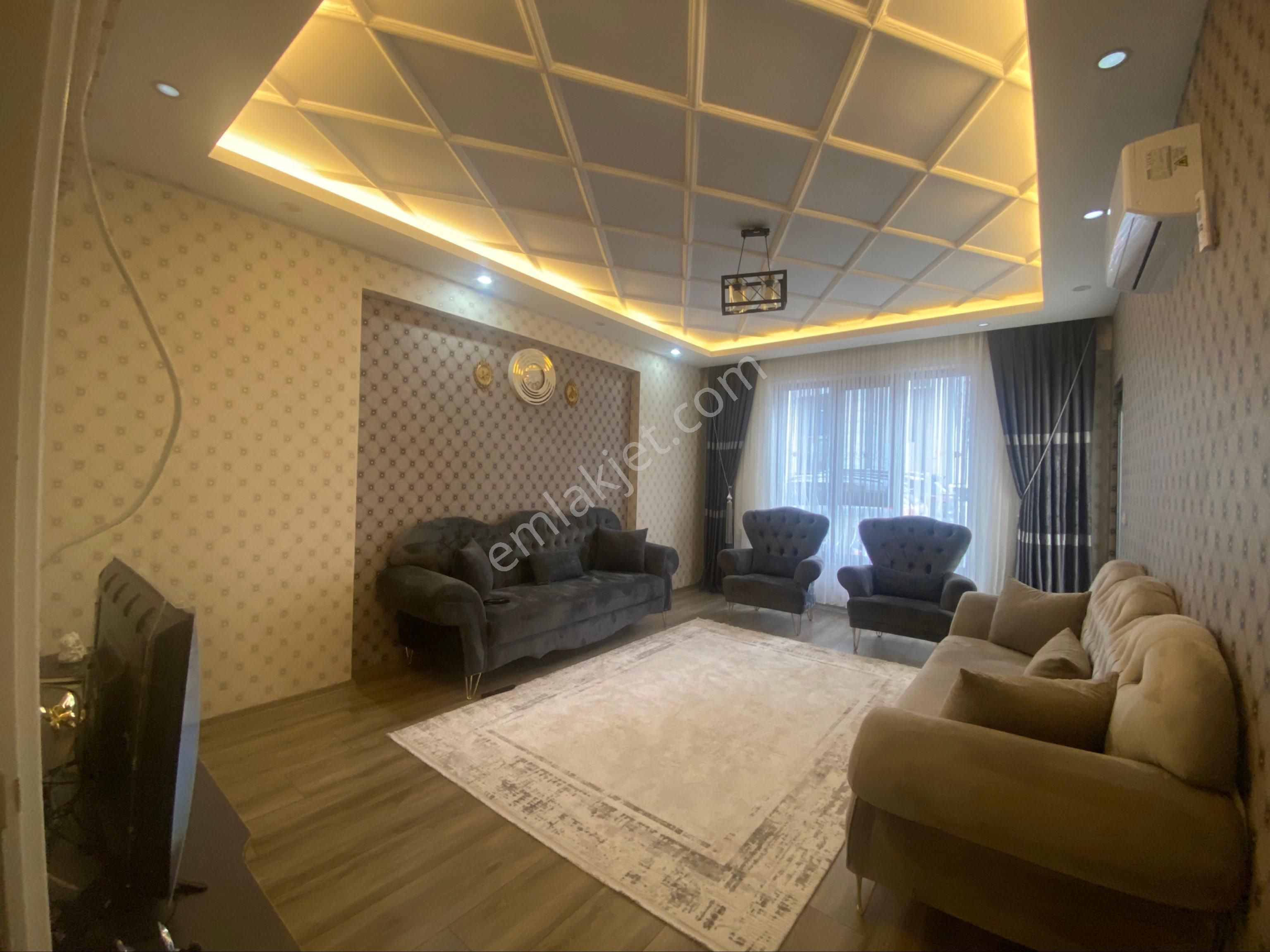 Cadde 17 Emlaktan Satılık 2+1 Daire Fırsatı