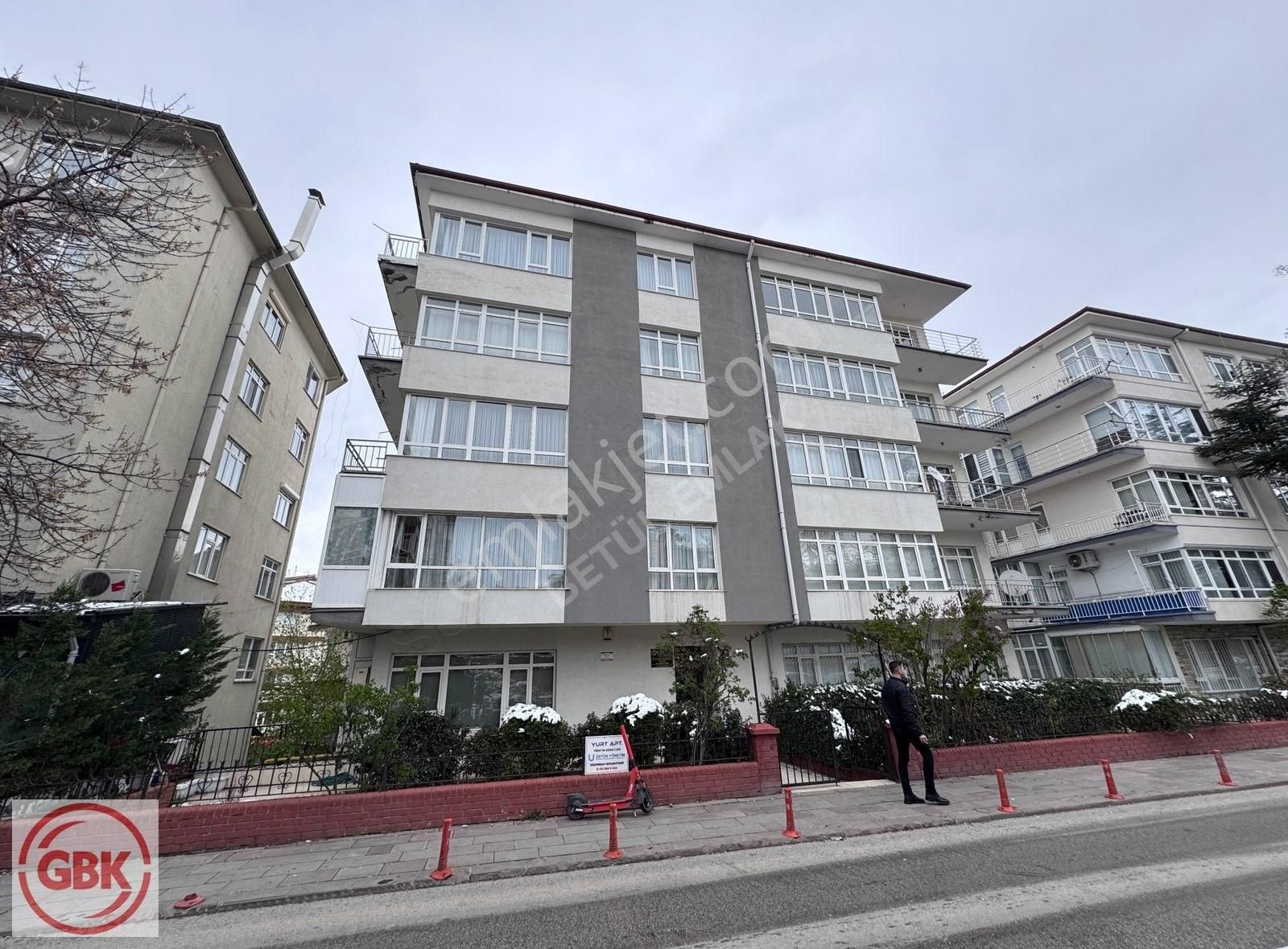 Çankaya Mesnevi Sokak'ta Kiralık 3+1 Daire