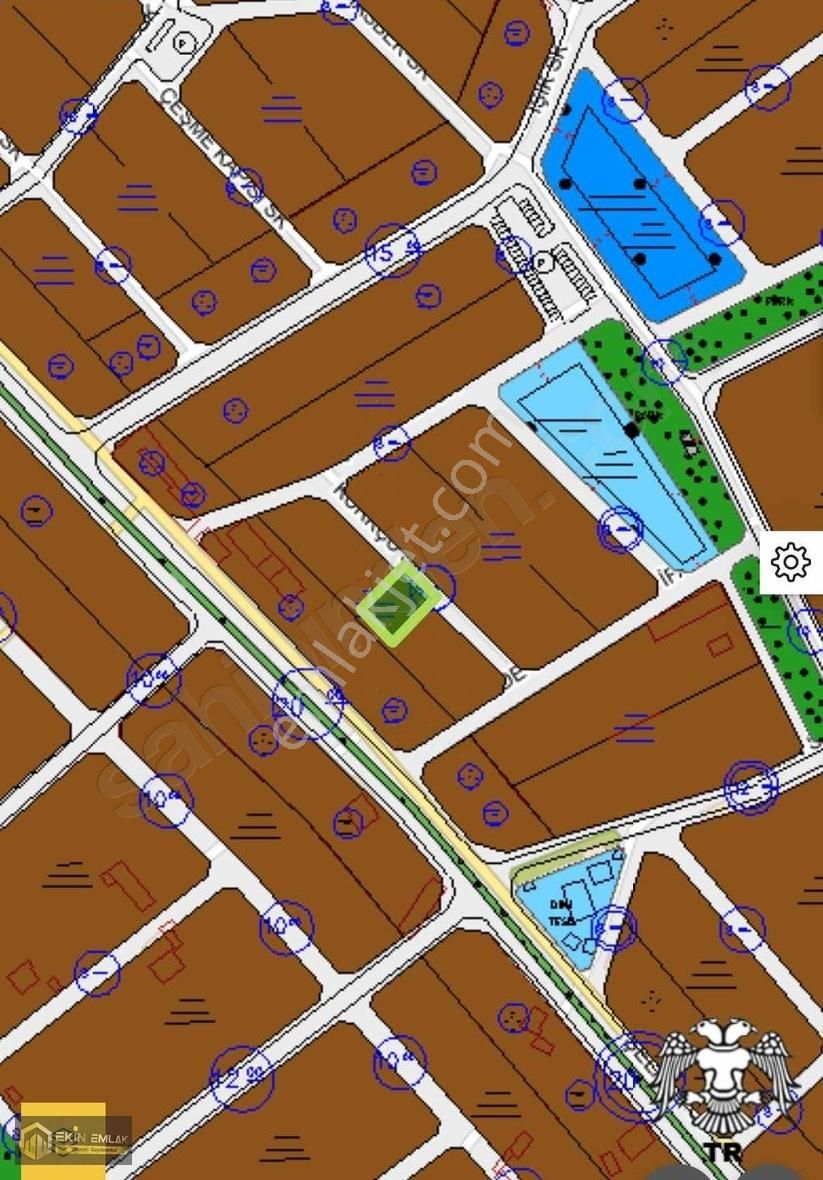 Karaaslan Şelale Caddesi Yanı Satılık 578 M2 Villa Arsası