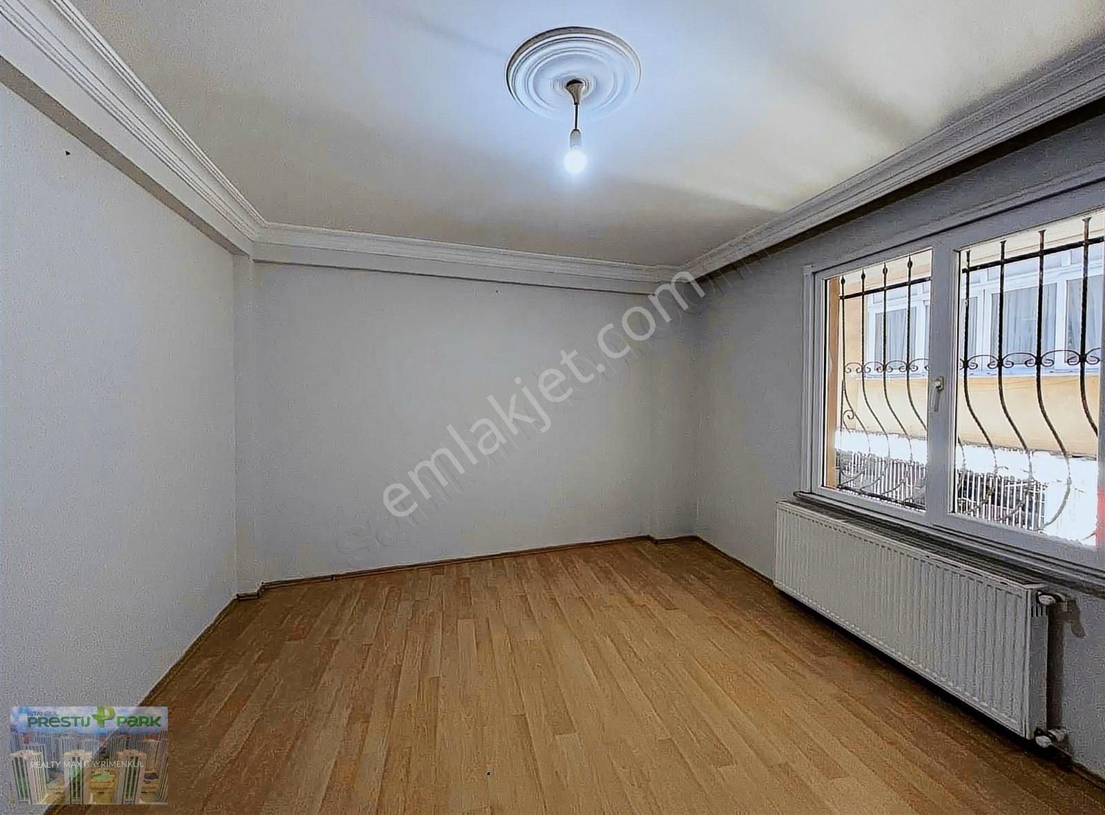 Prestij Park Emlak'tan Zafer Mah Esenyurt Üni Yanı Kiralık 1+1