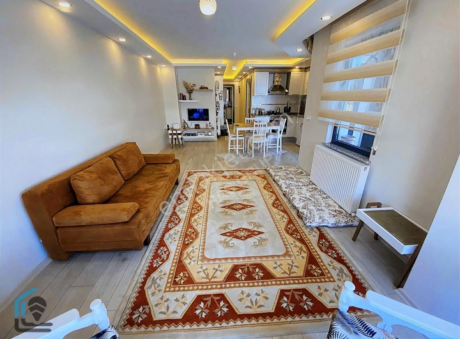 Adliye-şehir Hastanesi Yakınında 1+1 Eşyalı-geniş Lüks Kiralık