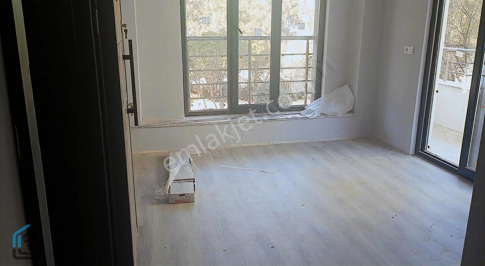 Çarşıya Nef'e Yürüme Mesafesinde Satılık 1+1 Daireler