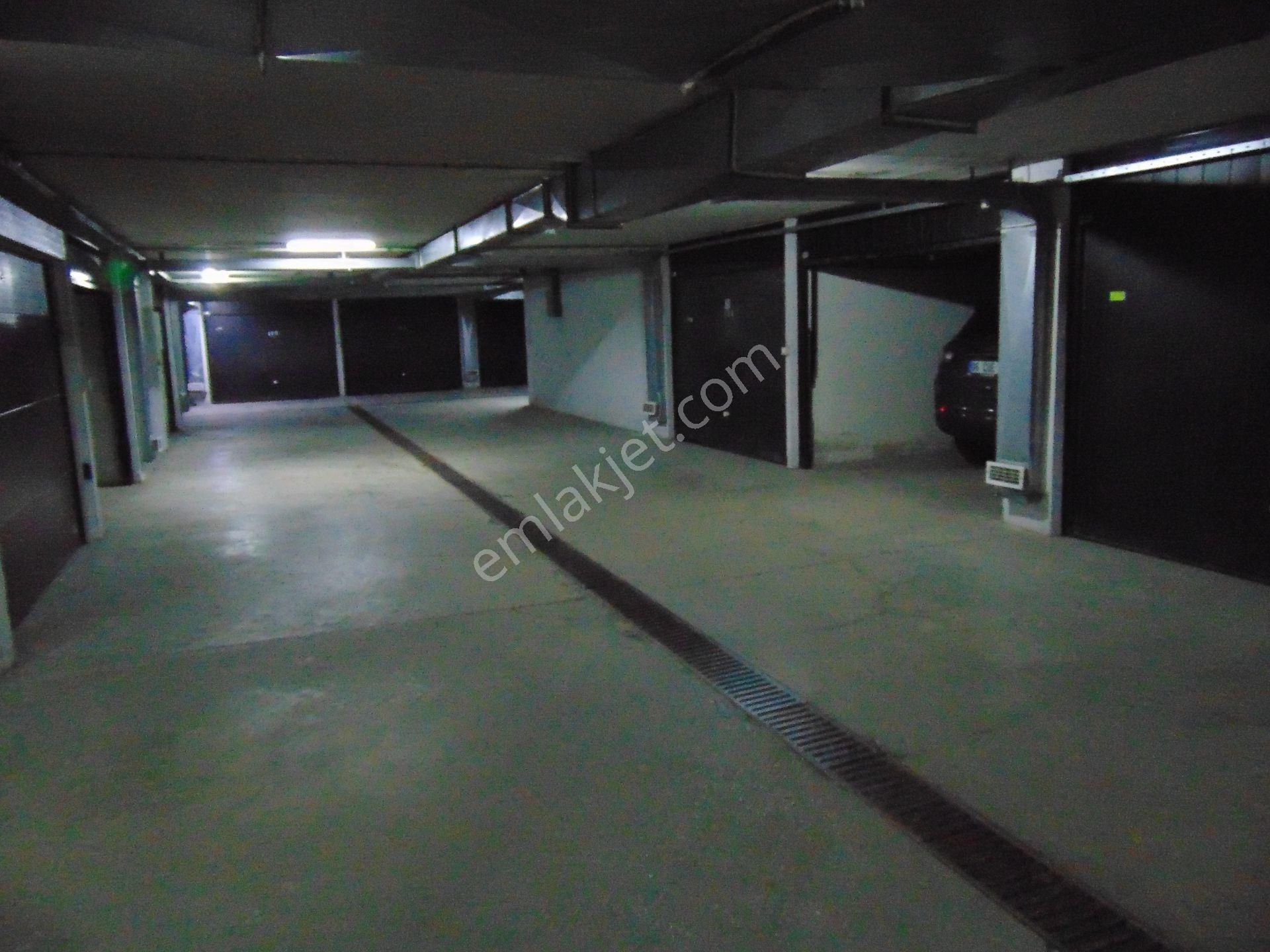 Konutkent2 Çarşı Okulyanı 3+1 K.garajlı 2banyo Depo Güney Boyalı