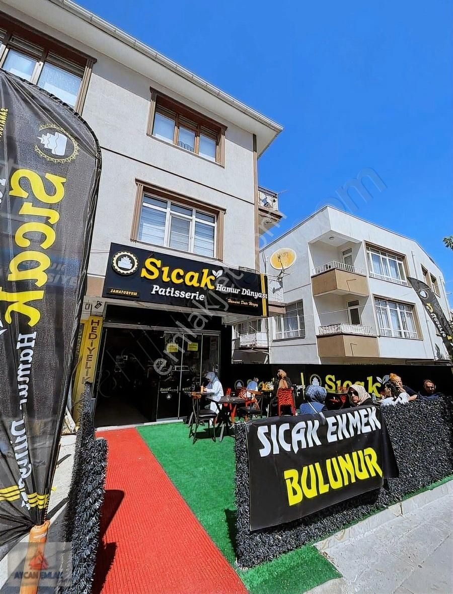 Sanatoryum Caddesi Devren Kiralık İş Yeri
