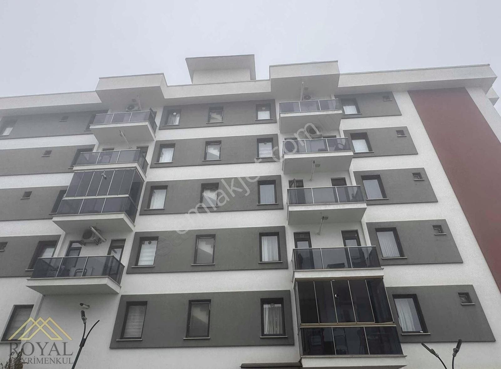Trabzon Üniversite Mahallesinde Kiralık Eşyalı Daire