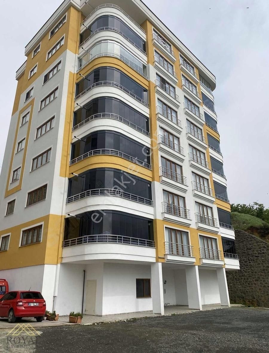 Royal'den Karşıyaka Vadi Evler Sitesi Kiralık Sıfır Daire