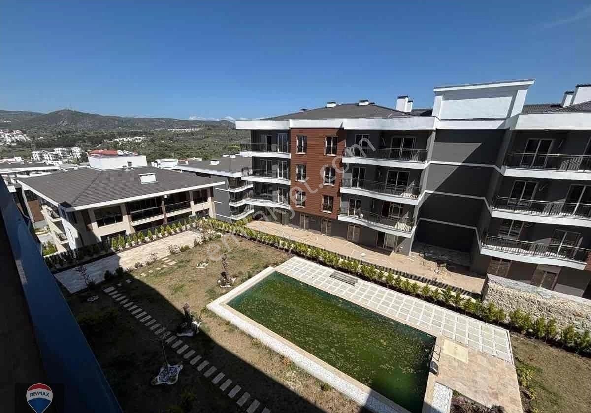 Değirmendere Mah.’de Havuzlu Ve Yerden Isıtmalı 1+1 Daire !