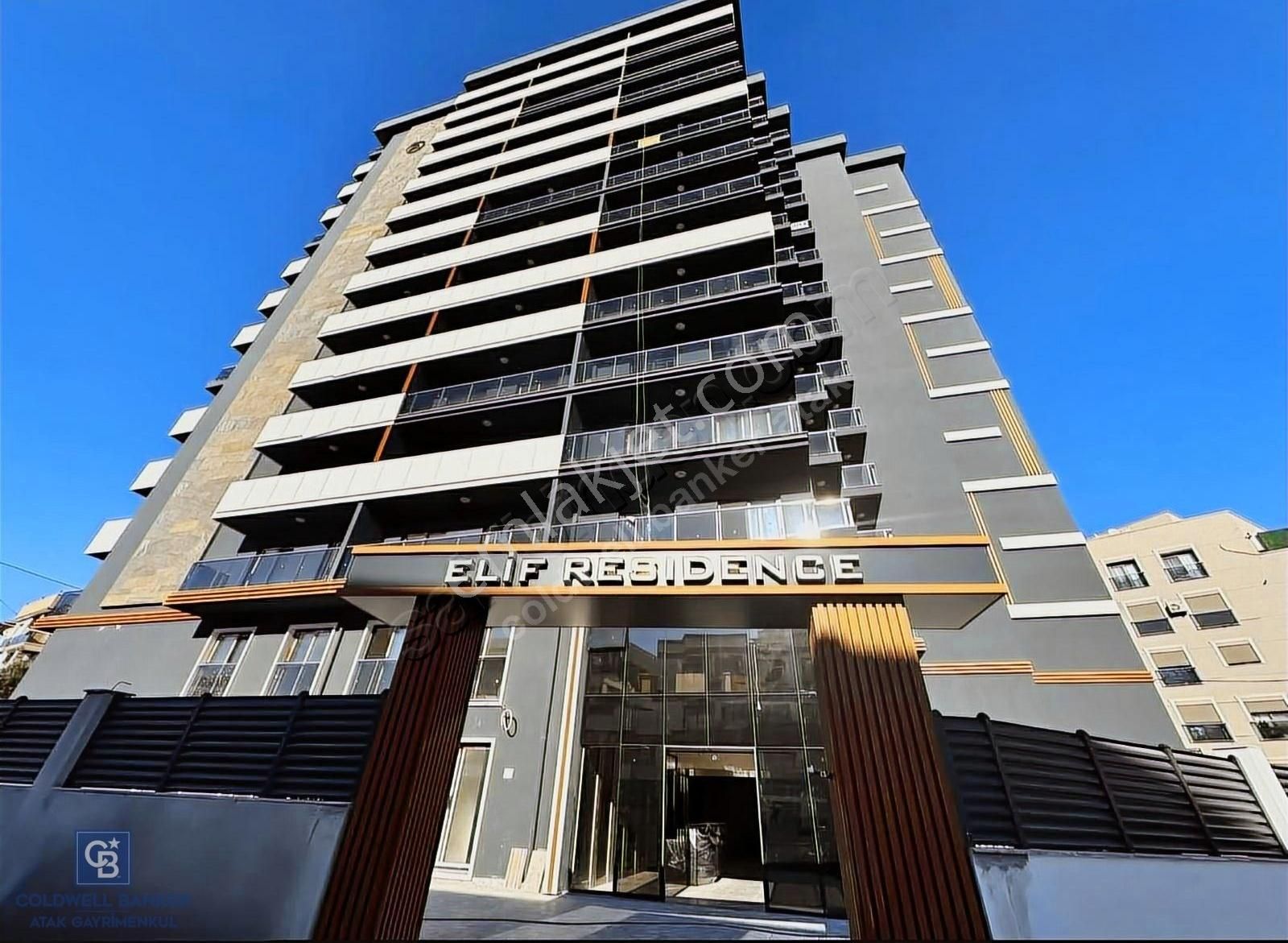 İzmir Buca Adatepe Mahallesi'nde, Elif Residence'ta Satılık 1+1