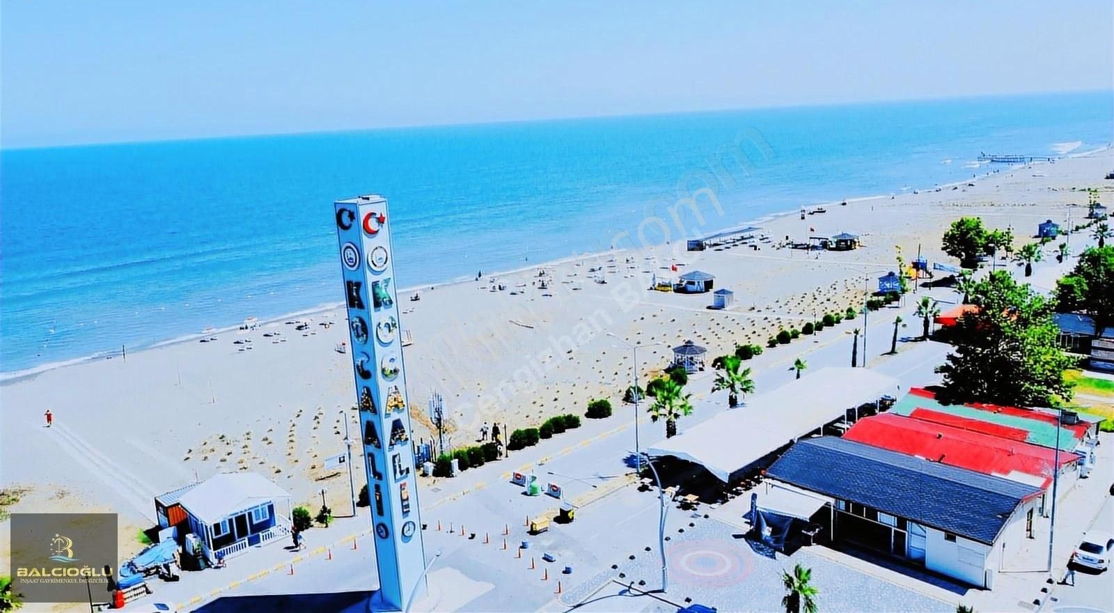 Balcıoğlundan Satılık Havuzlu Sitede Lüx Denize Yakın 1+1 Daire