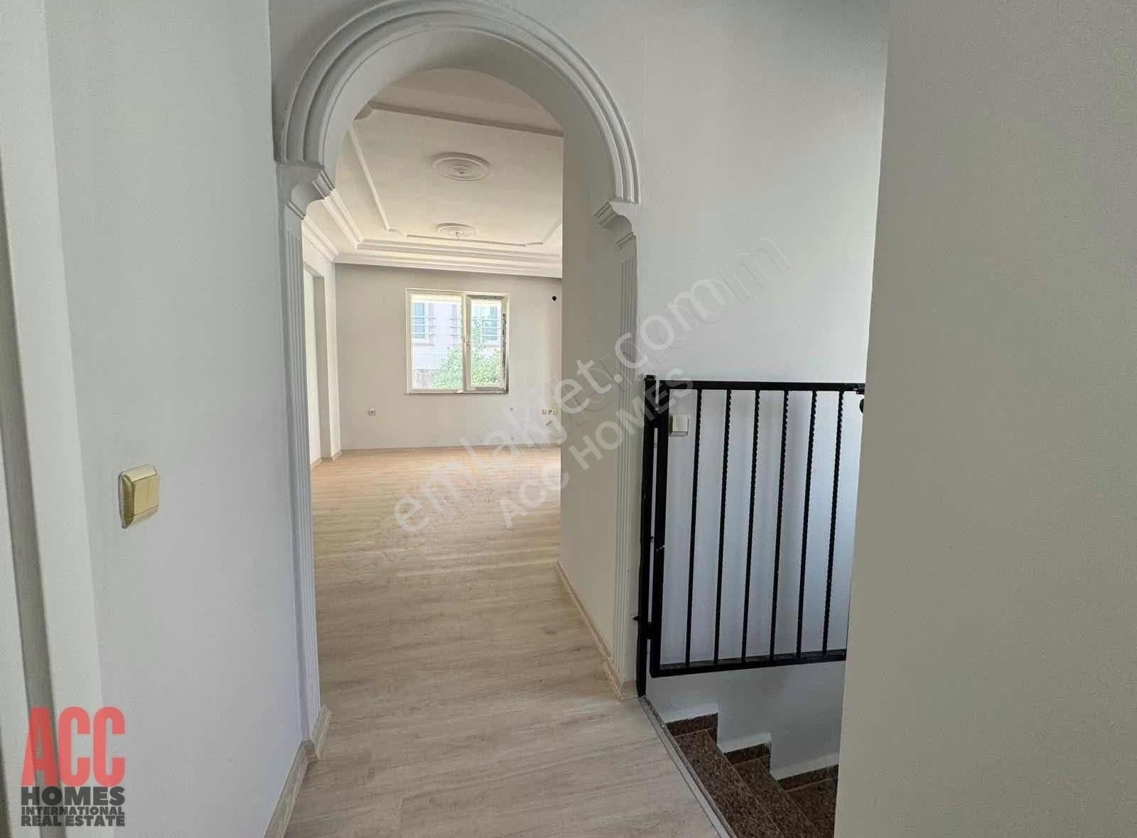 Acc Homes'tan Güzeloba'da Bahçe Kullanımlı Ters Dubleks - Görsel 24