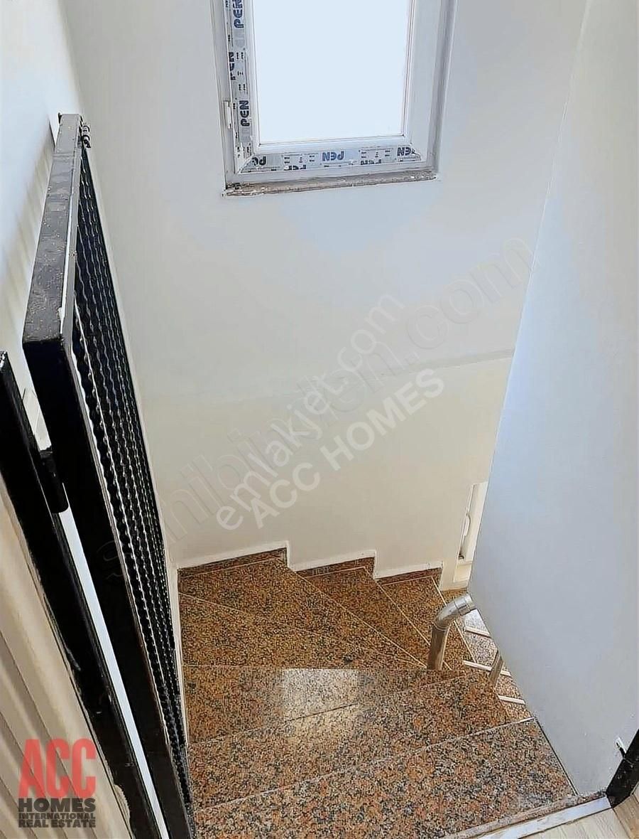 Acc Homes'tan Güzeloba'da Bahçe Kullanımlı Ters Dubleks - Görsel 33