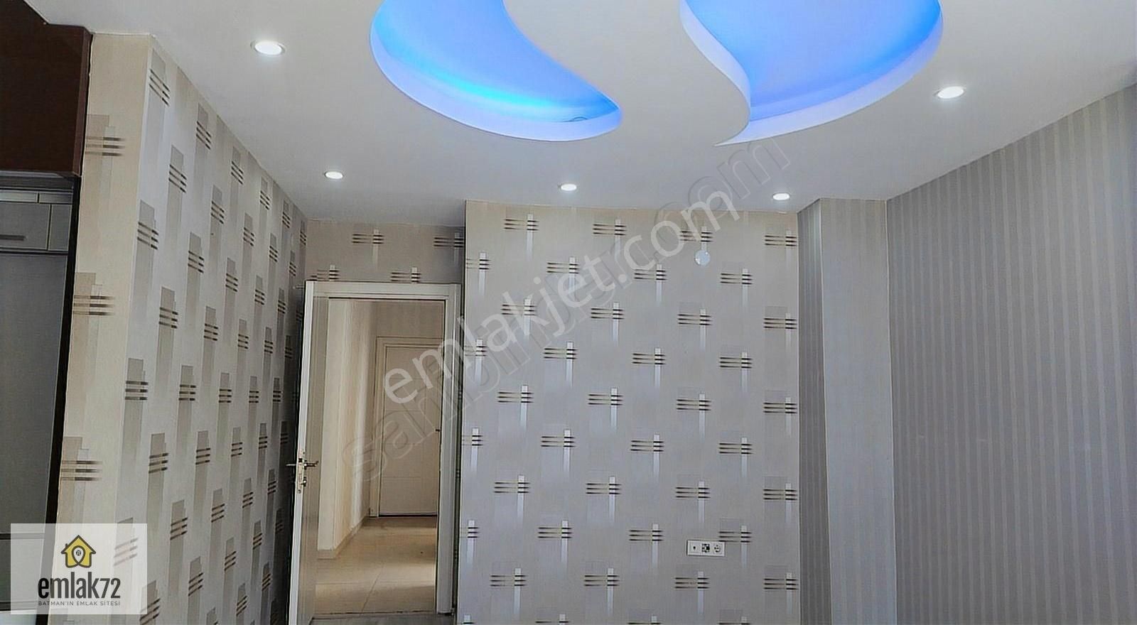 Emlak72'den İkiz Kule Sitesinde Kiralık 4,5+1 Daire