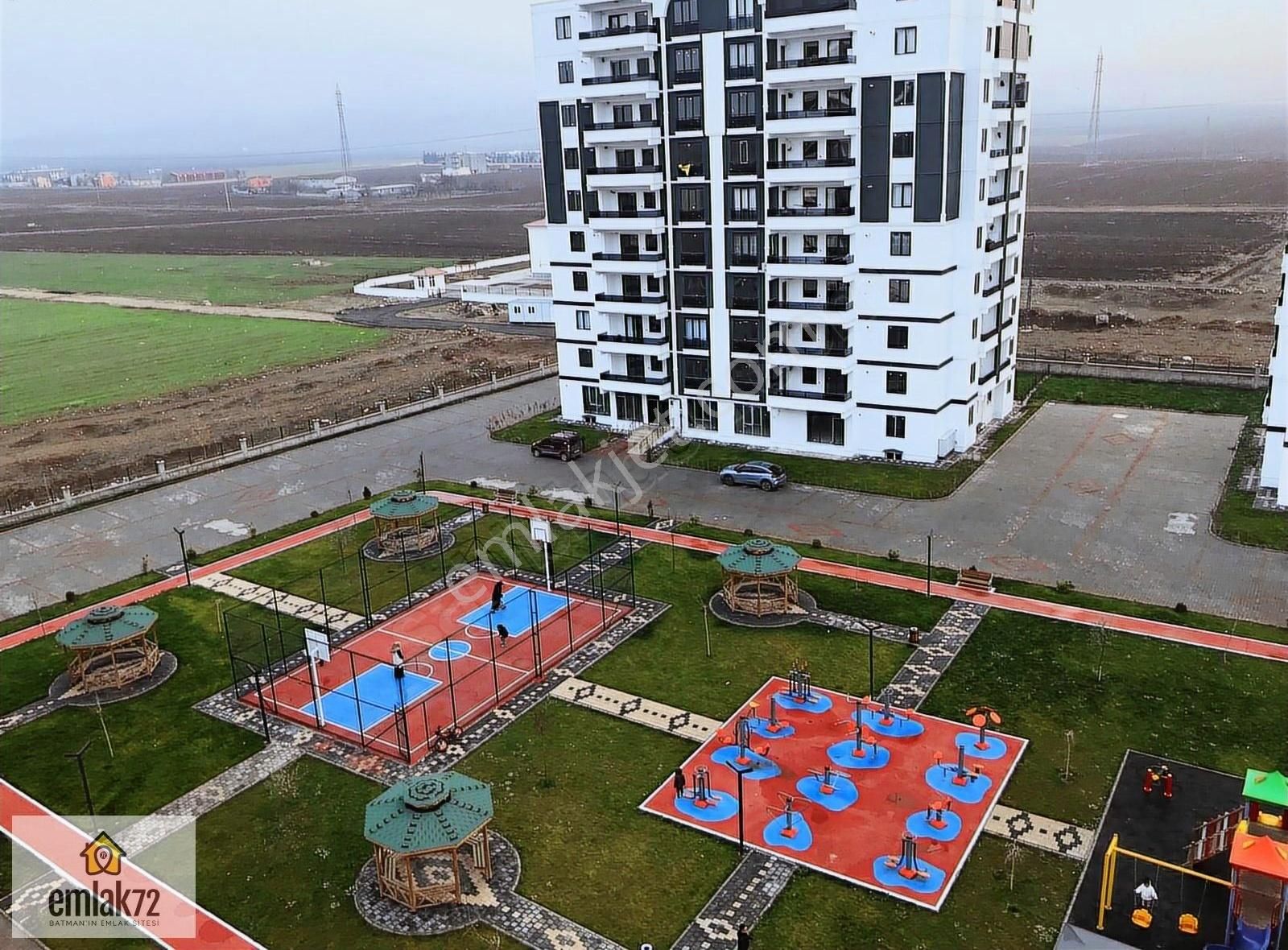 Emlak 72'den Hasankeyf Yolunda Sidelya' Da 3,5+1 Satılık Daire