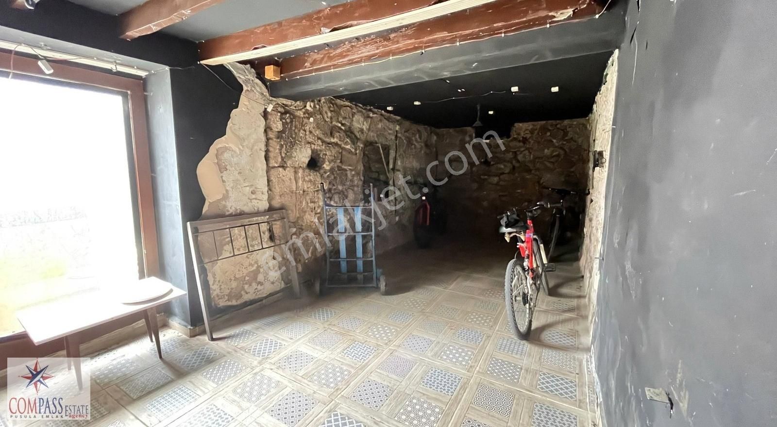 Marmaris Kalesine Ve Çarşıya Yakın Satılık Müstakil Kale Evi - Görsel 5