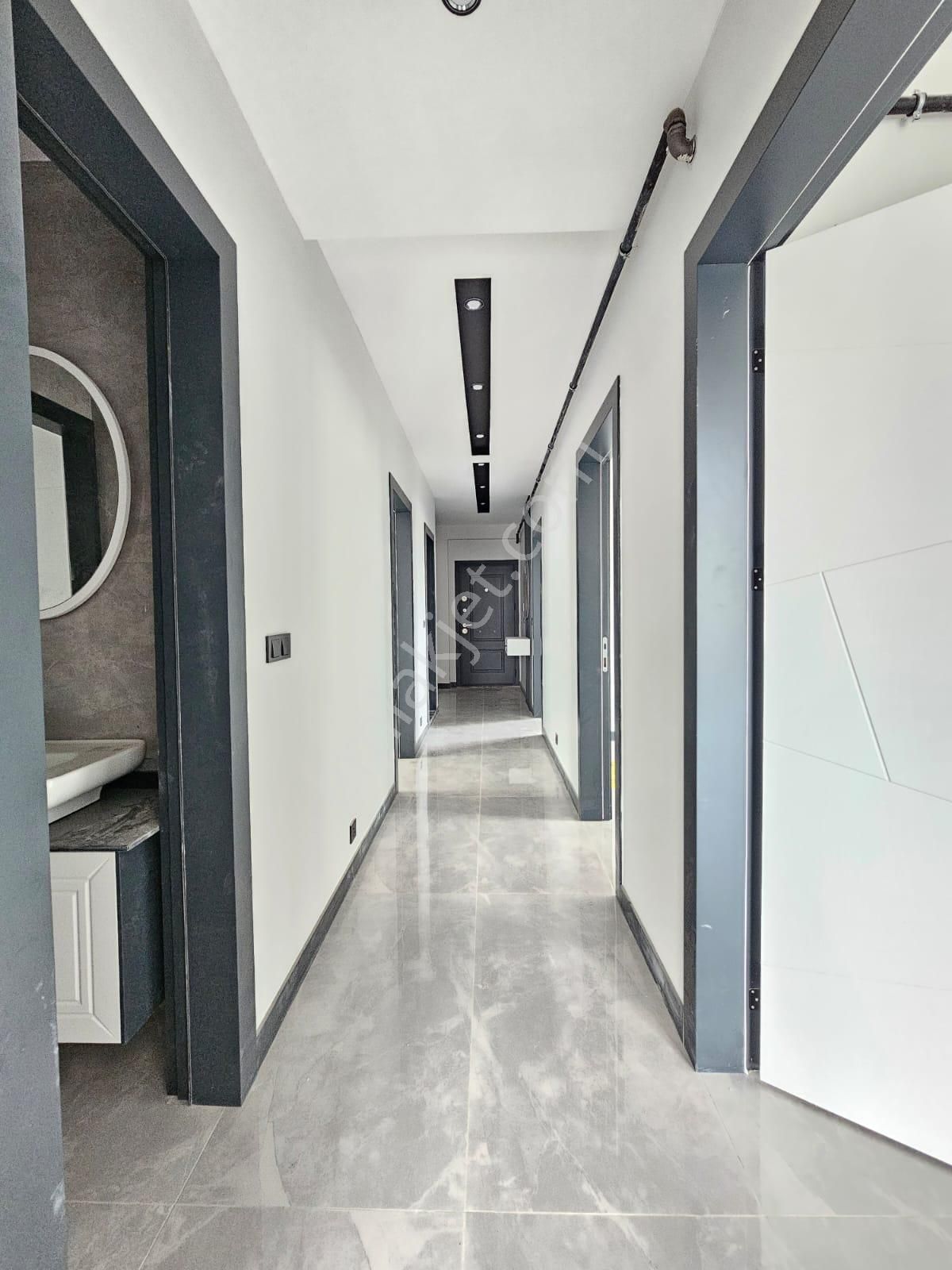 Denizli Şemikler De 3+1 150 M2 Doğal Yaşam Parkına Yakın Fırsat Daireler