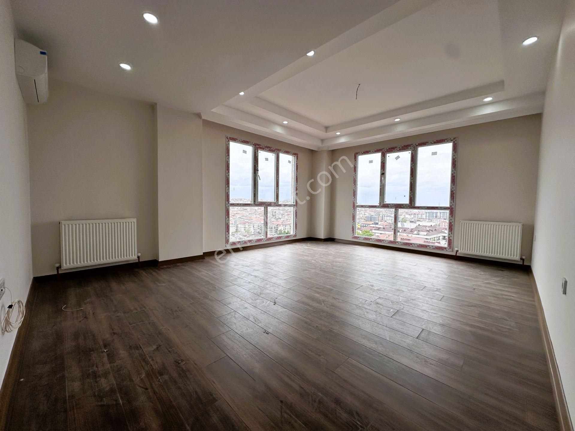 Next Hous'dan, Kapalı Otoparklı Site, 3+1, 135m2, Ebeveyn Banyolu Ara Kat.