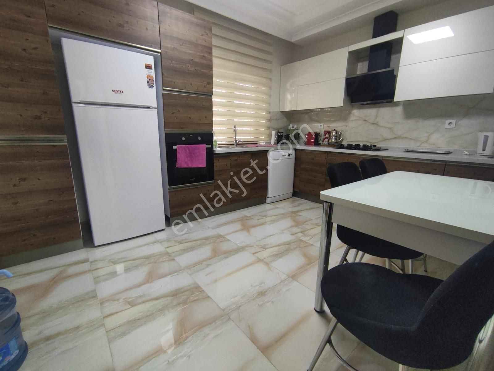 Taner'den Öveçler Vadi Yakını 2+1 Yeni Bina Ebeveyn Banyolu 95m2
