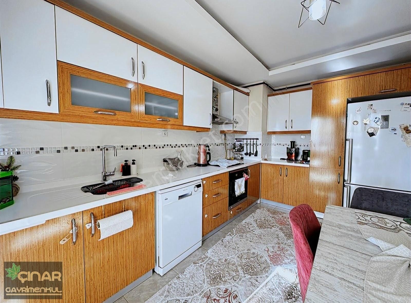 İldem D Konutlarında Güney Batı Full Yapılı 3+1 Satılık Daire