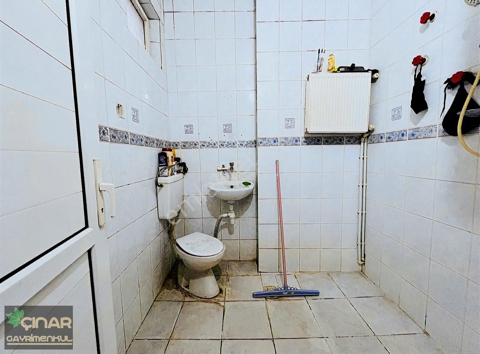 Hürriyet İki Katlı 3+1 Satılık Hollanda Tipi Arsalı Müstakil Ev - Görsel 18