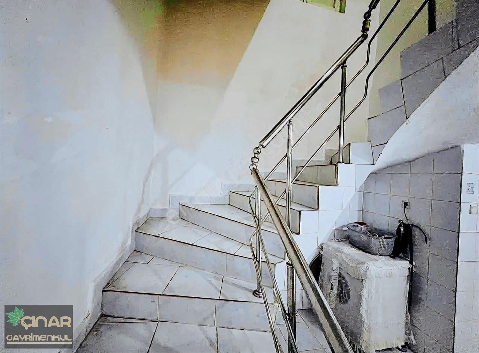 Hürriyet İki Katlı 3+1 Satılık Hollanda Tipi Arsalı Müstakil Ev - Görsel 14