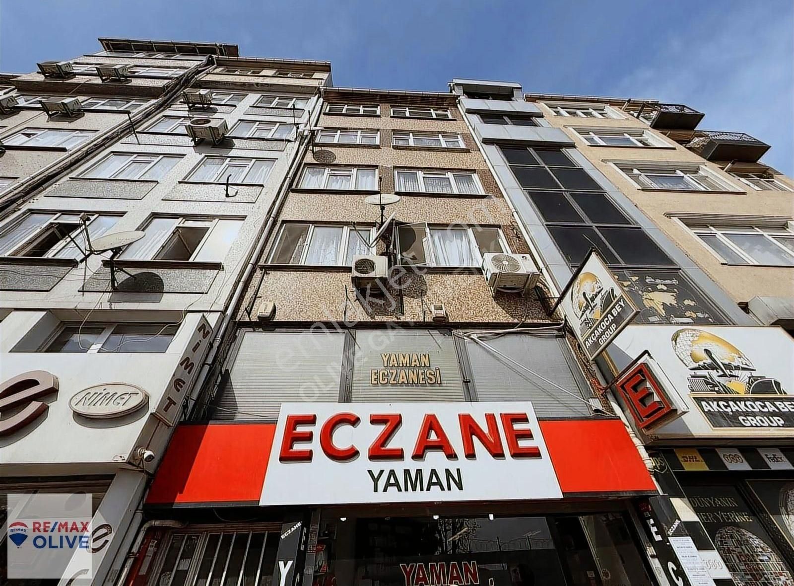 Cerrahpaşa'da Deniz Manzaralı 2+1 Kiralık Daire